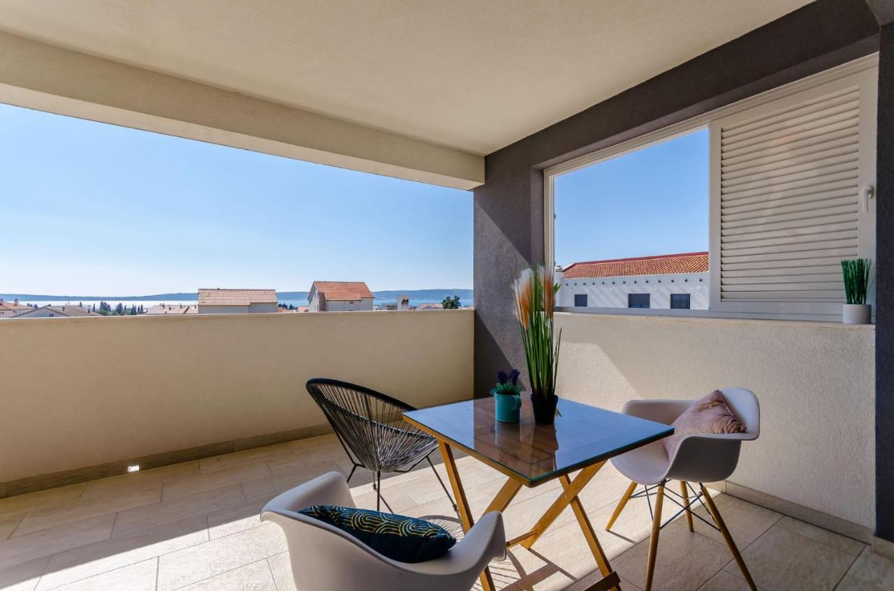 Deluxe Double Room With Sauna And Pool Kastela Bagian luar foto
