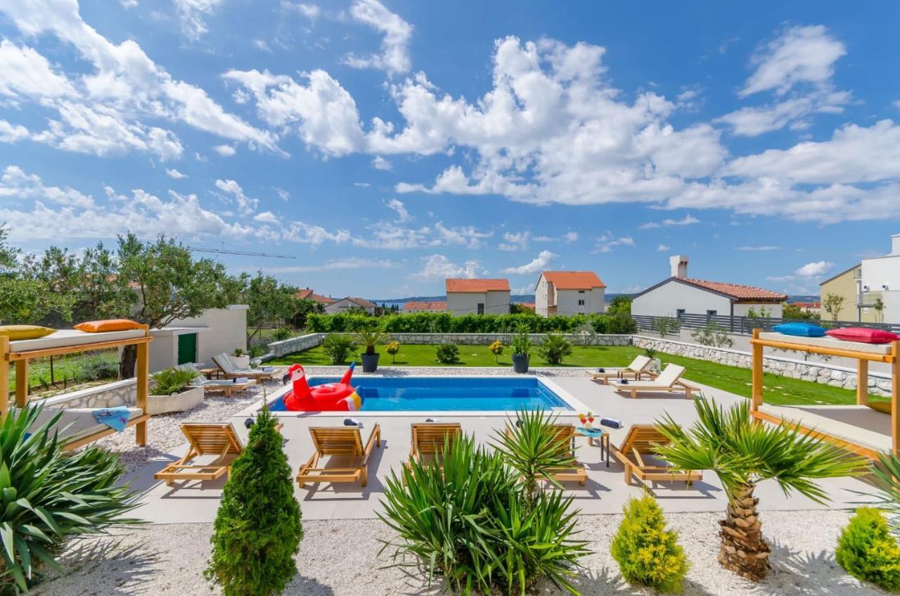 Deluxe Double Room With Sauna And Pool Kastela Bagian luar foto