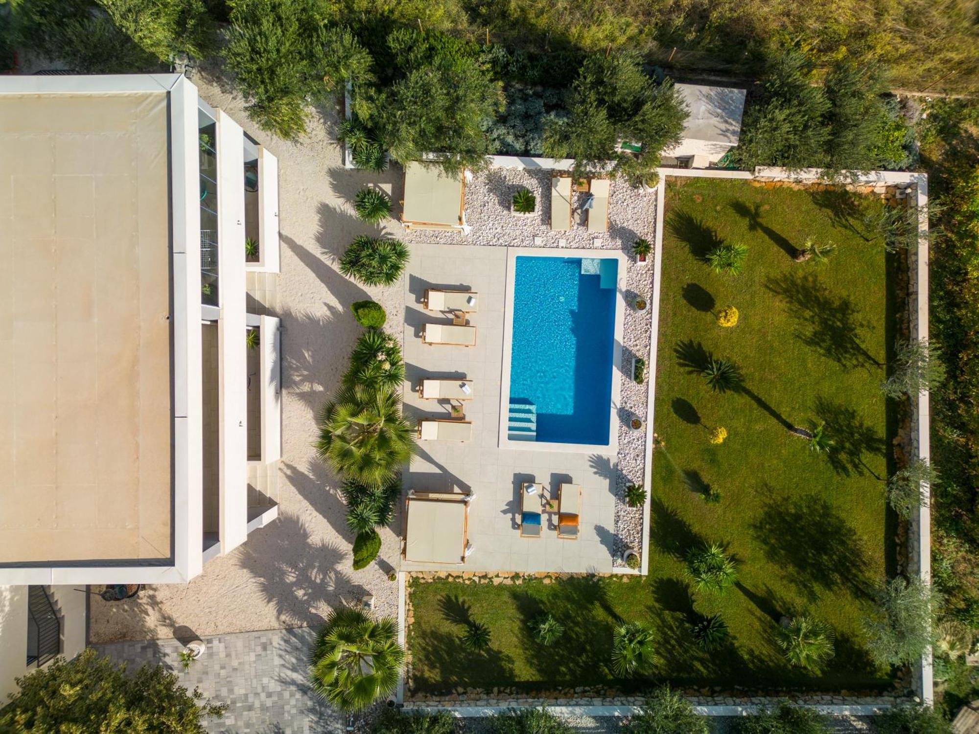 Deluxe Double Room With Sauna And Pool Kastela Bagian luar foto