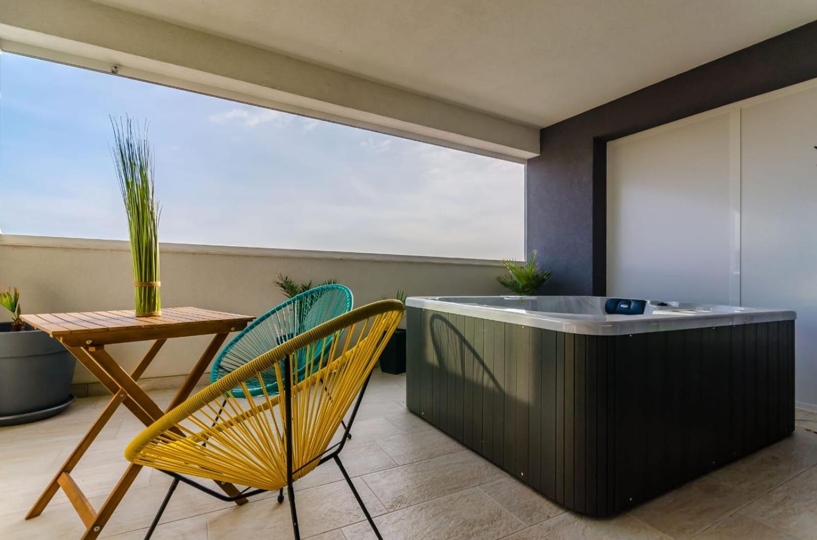 Deluxe Double Room With Sauna And Pool Kastela Bagian luar foto